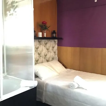 Gala Bcn5 ゲストハウス *